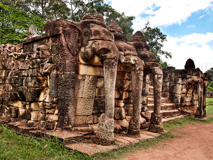 CAMBODIAN HIDDEN TEMPLE TOUR 3 DAYS 2 NIGHTS